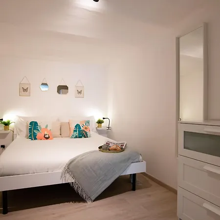 Atheneum Apartment Bari